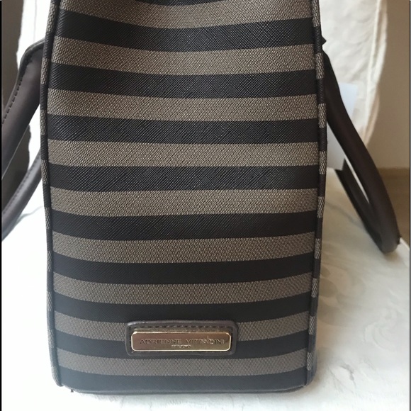 Tote purse - Picture 3 of 8